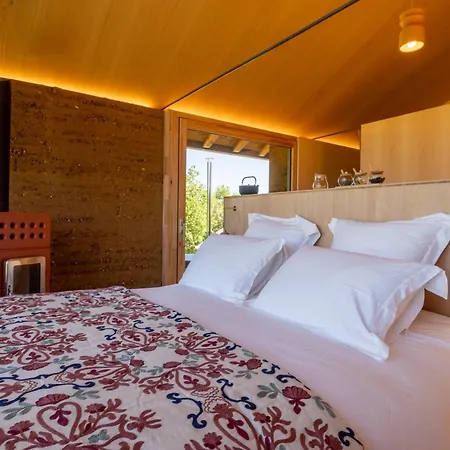 Les Safranieres Eco-lodge D'exception Terre Gerendaház *
